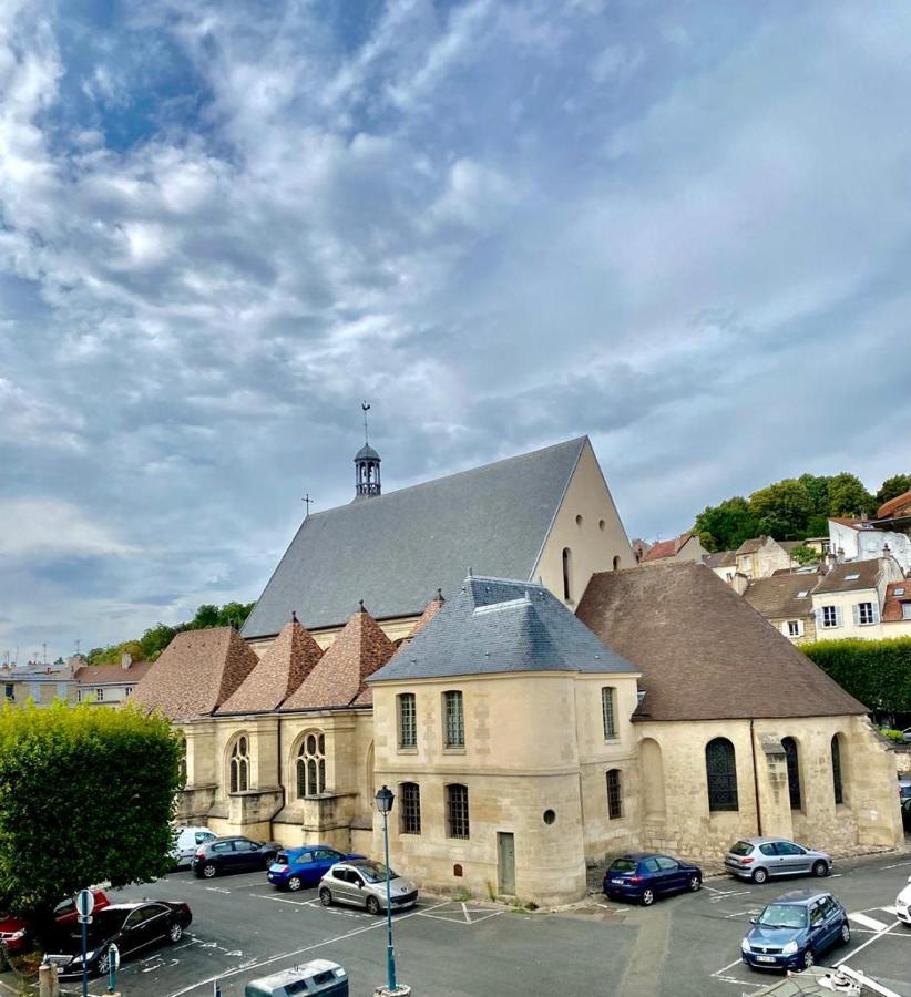 F2 Haut De Gamme Avec Vue Sur Notre Dame Pontoise Exterior foto